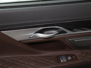 2019Ŀ 740Li I M\b g