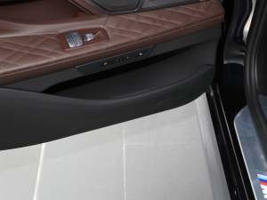 2019Ŀ 740Li I M\b g