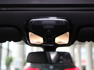 2019Ŀ 740Li I M\b g