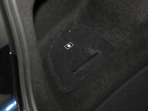 2019Ŀ 740Li I M\b g