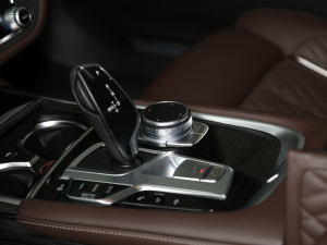 2019Ŀ 740Li I M\b п؅^