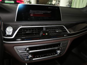 2019Ŀ 740Li I M\b п؅^