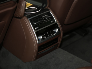 2019Ŀ 740Li I M\b п؅^