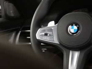 2019Ŀ 740Li I M\b п؅^