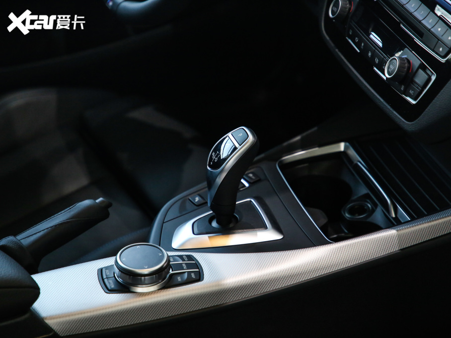 2019R2ϵpT 225i M\b