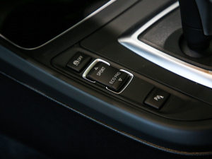 2019225i M\(yn)b п؅^(q)