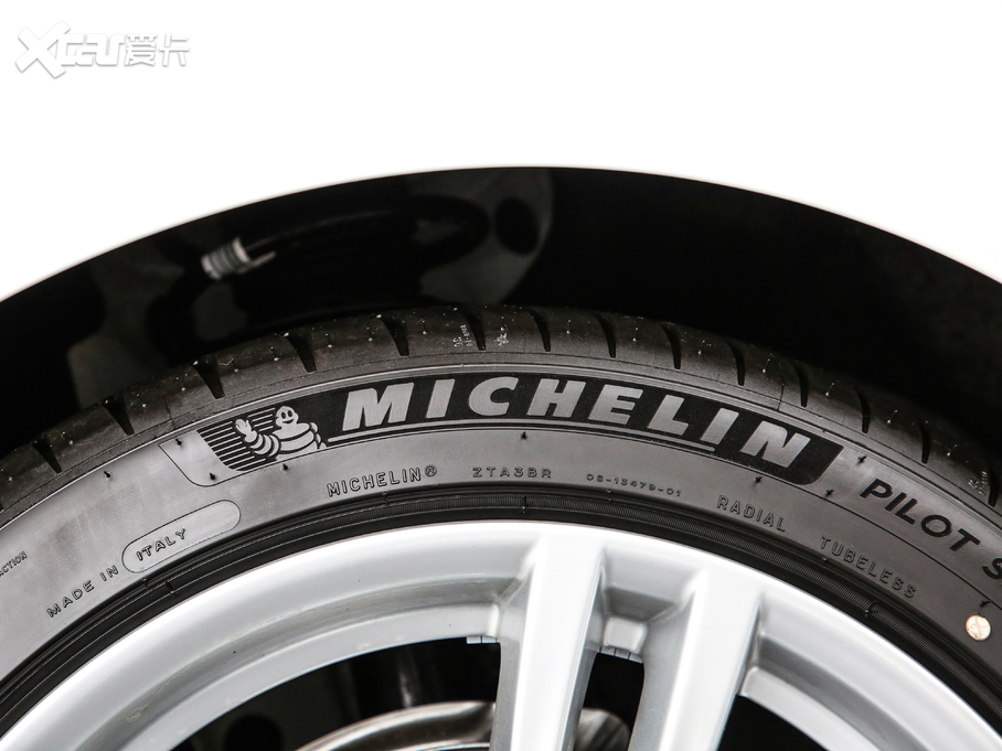 2019R4ϵ 425i M\b 