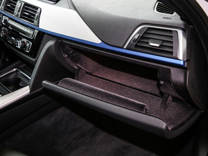 2019425i M\(yn)(dng)b  g