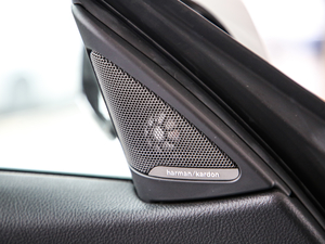 2019425i M\(yn)(dng)b  g