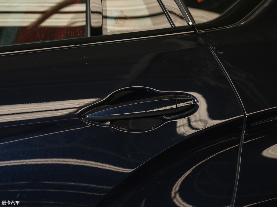 2019RX6 xDrive 28i M\b