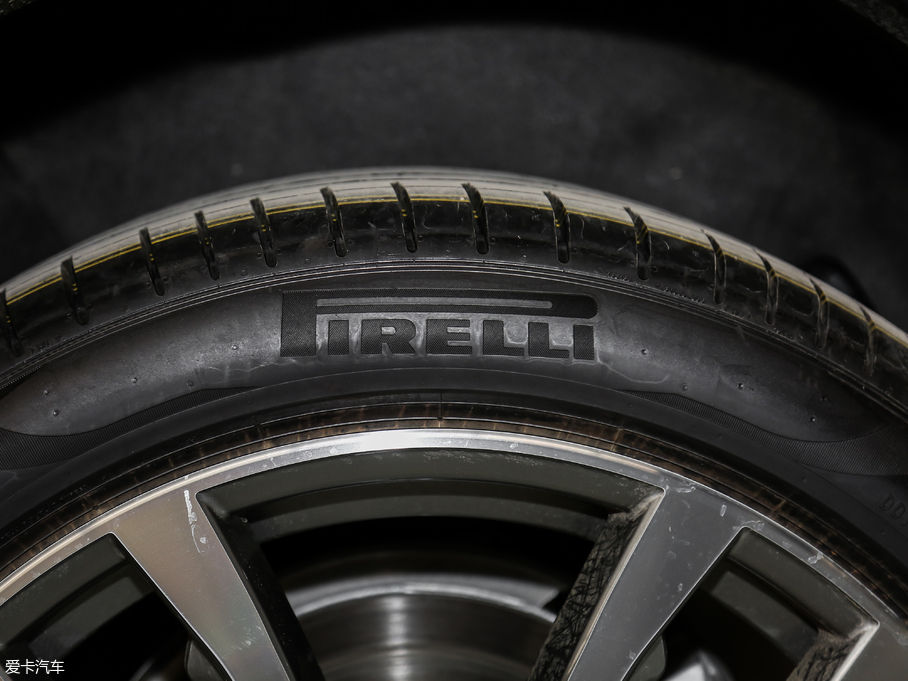 2019RX6 xDrive 28i M\b