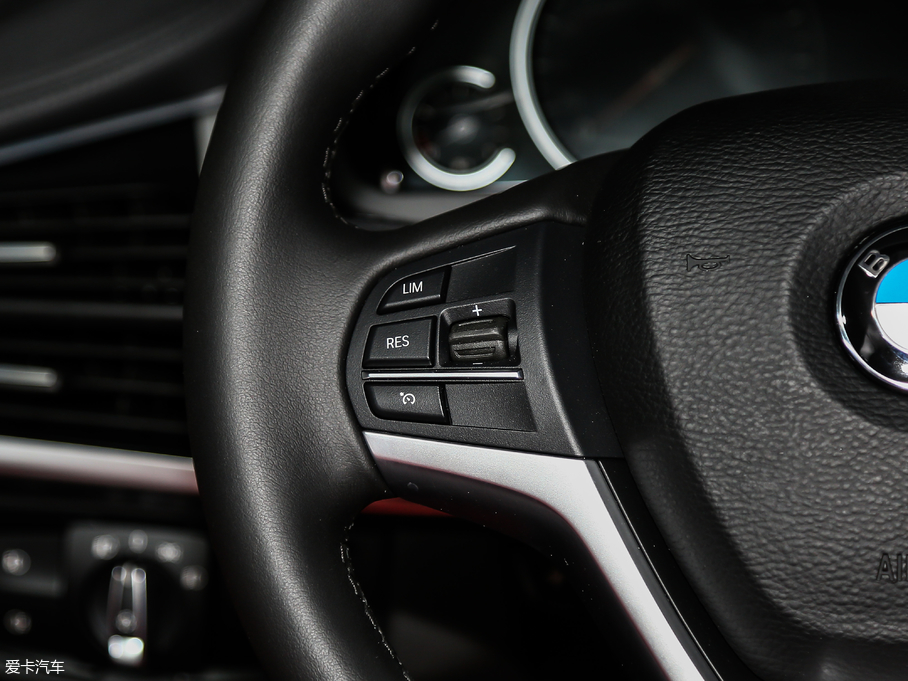 2019RX6 xDrive 28i M\b