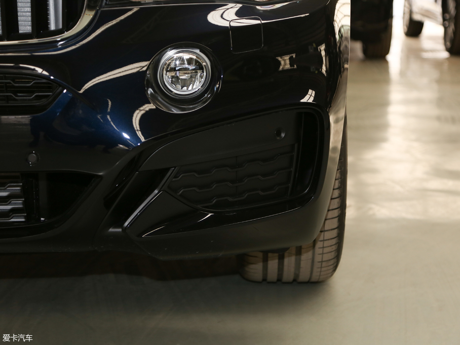 2019RX6 xDrive 35i M\b