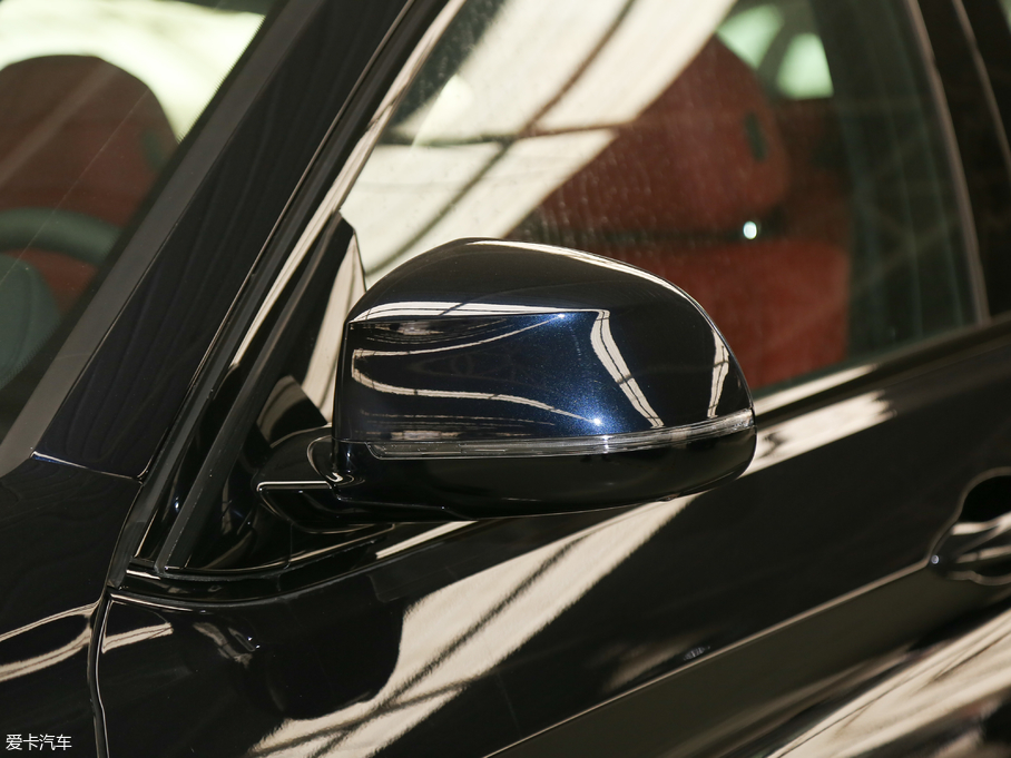 2019RX6 xDrive 35i M\b