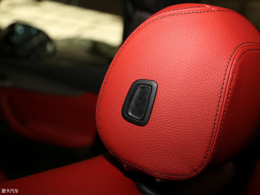 2019RX6 xDrive 35i M\b