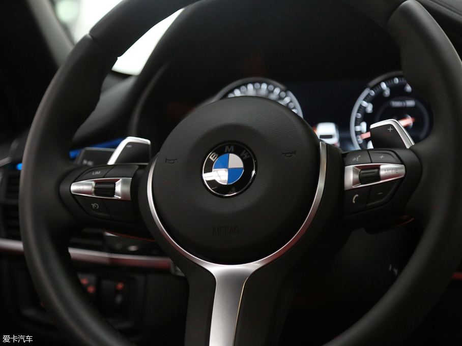 2019RX6 xDrive 35i M\b