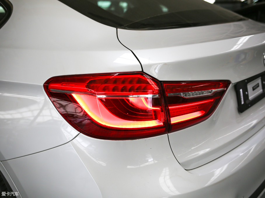 2019RX6 xDrive 35i M\b