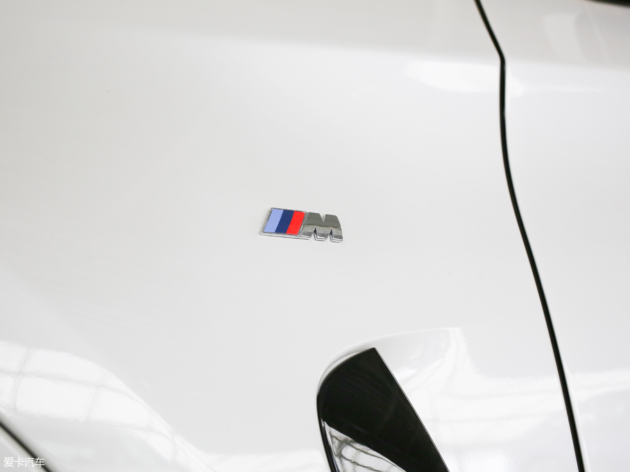 2019RX6 xDrive 35i M\b