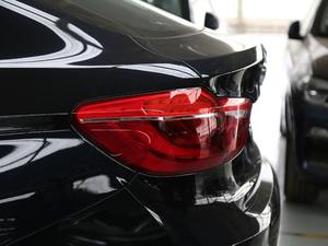 2019xDrive 35i M\b ^