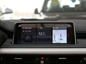 2019款xDrive 35i M运动套装 中控台显示屏