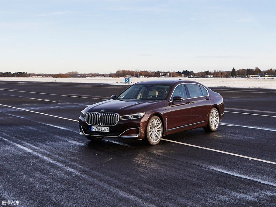 2019R7ϵԴ 745Le xDrive