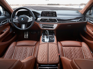 2019745Le xDrive п؅^