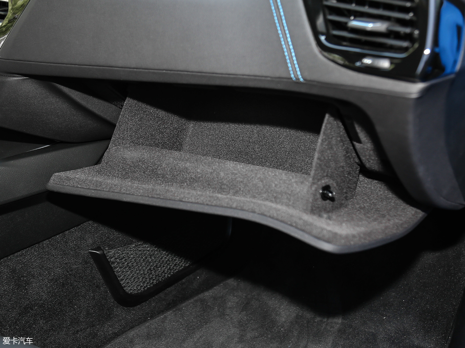 2019RZ4 sDrive 25i M\ҹb