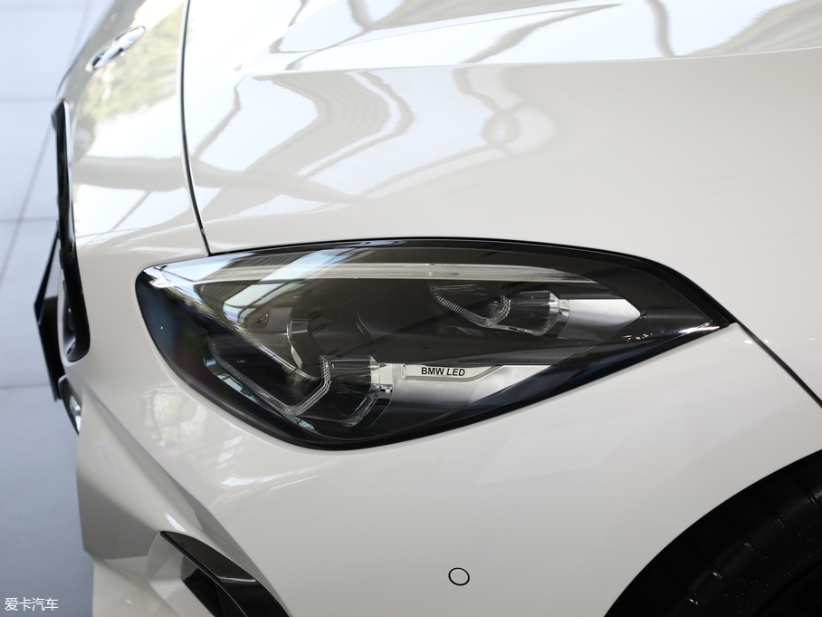 2019RZ4 sDrive 25i M\ҹb