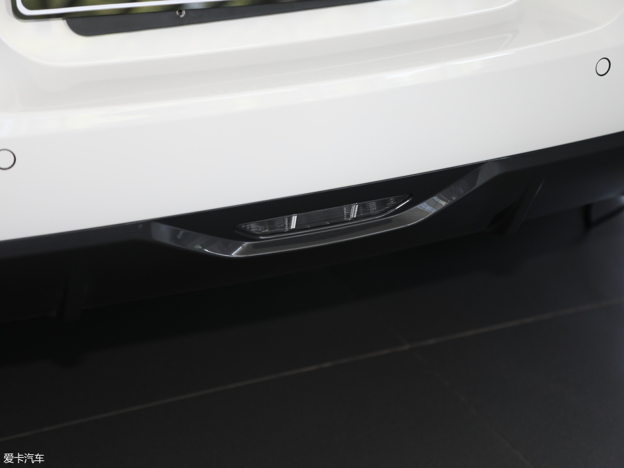 2019RZ4 sDrive 25i M\ҹb