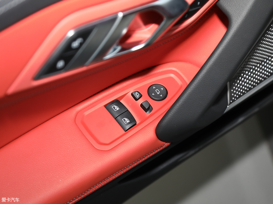 2019��RZ4 sDrive 25i M�\(y��n)��(d��ng)��ҹ���b��