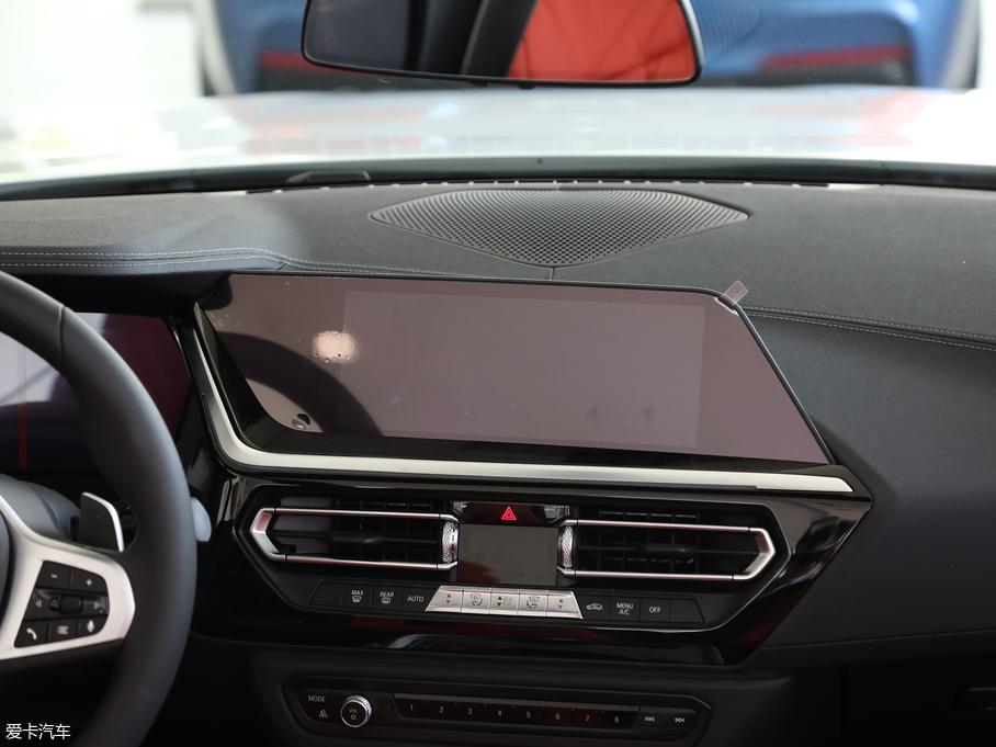 2019RZ4 sDrive 25i M\ҹb