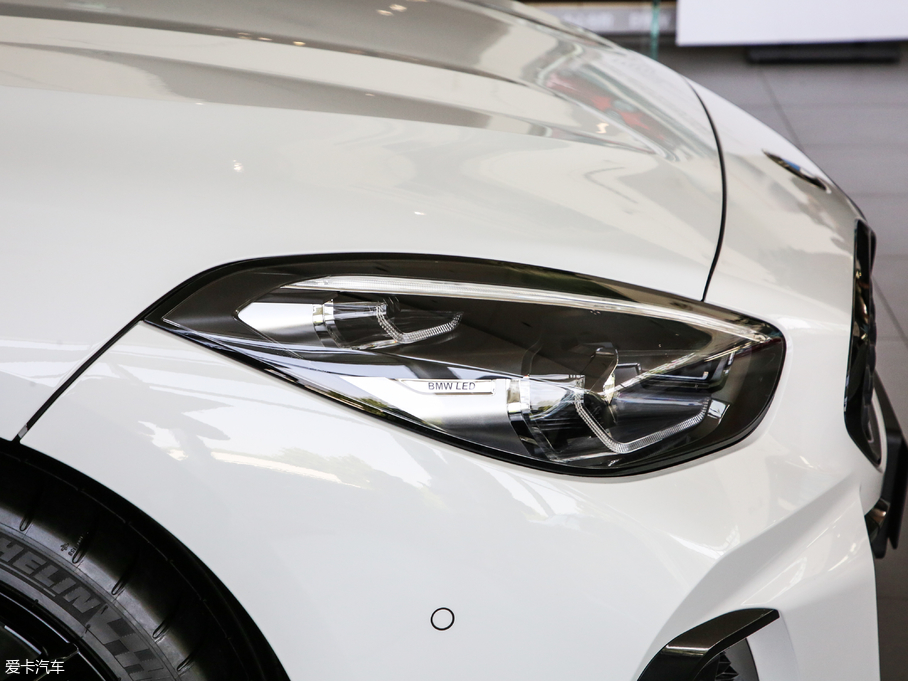 2019RZ4 sDrive 25i M\b