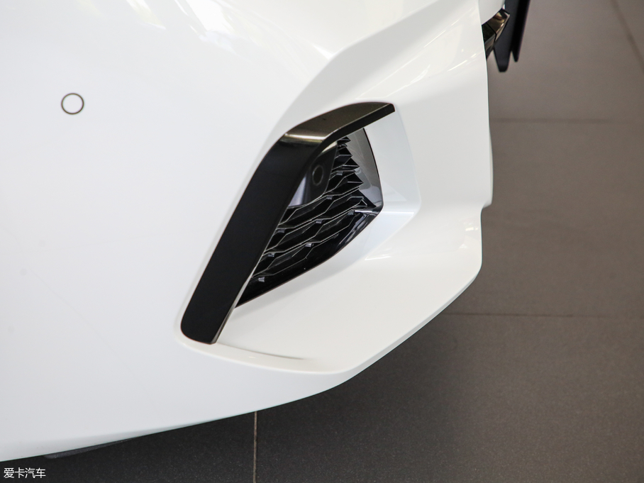 2019RZ4 sDrive 25i M\b