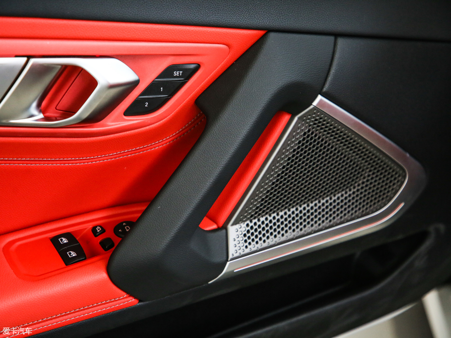 2019RZ4 sDrive 25i M\b