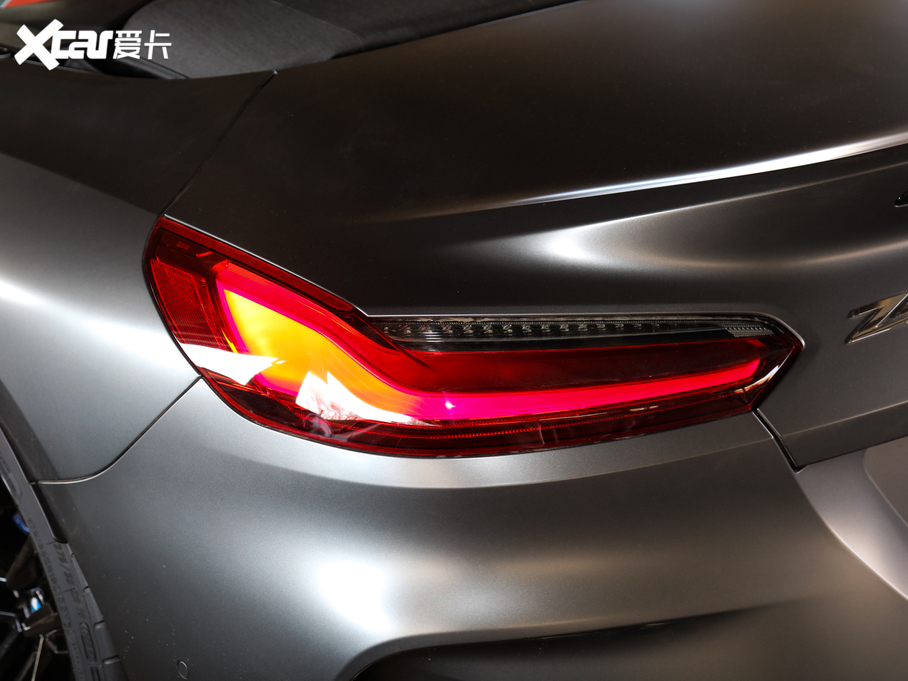 2019RZ4 sDrive 25i y˪