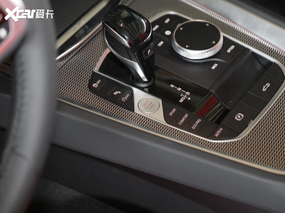 2019RZ4 sDrive 25i y˪