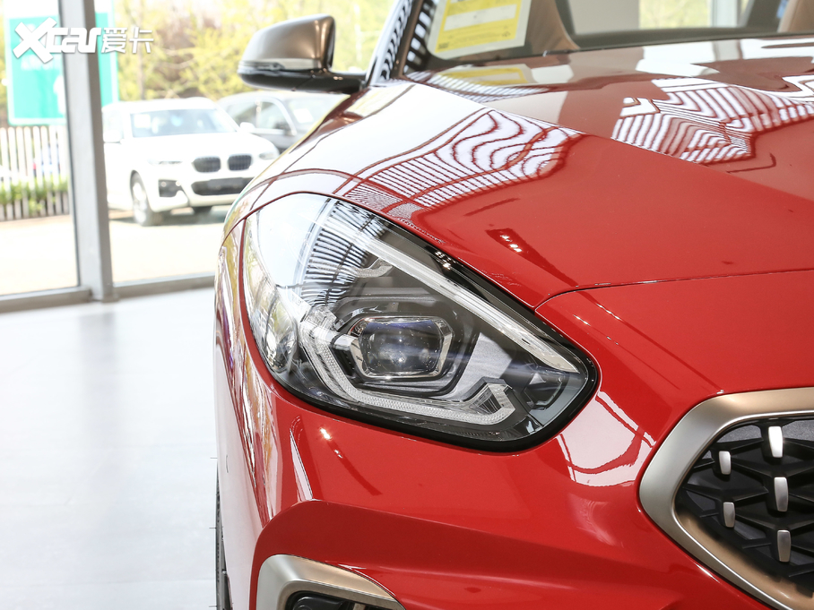 2019RZ4 M40i M\ܰ