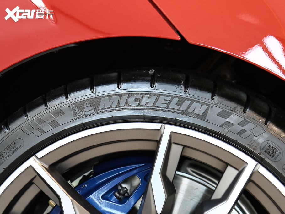 2019RZ4 M40i M\ܰ