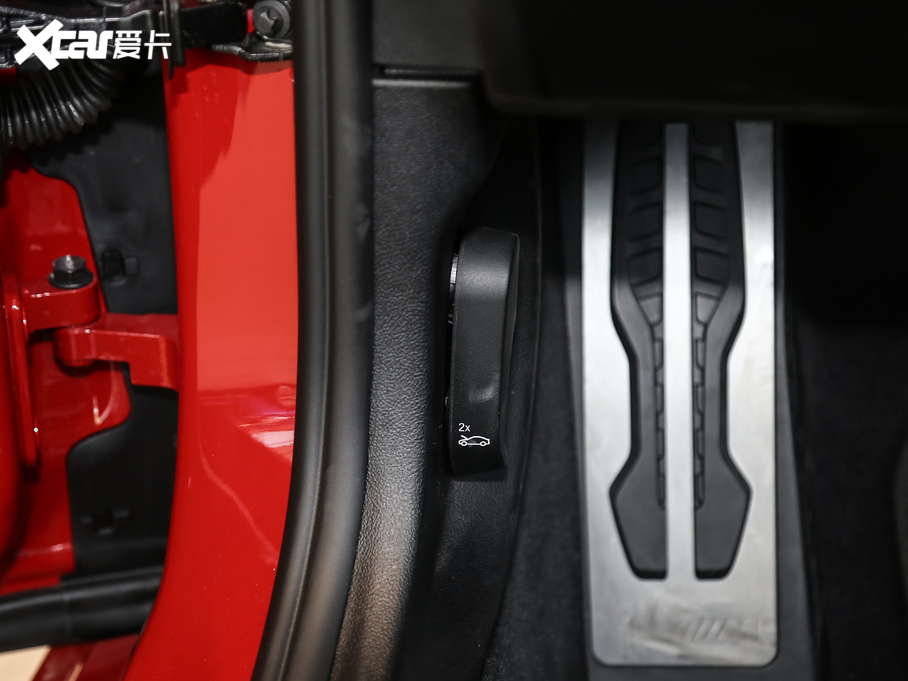 2019RZ4 M40i M\ܰ