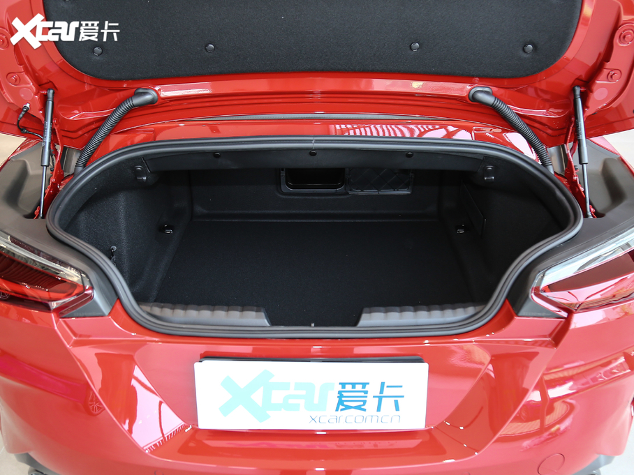 2019RZ4 M40i M\ܰ