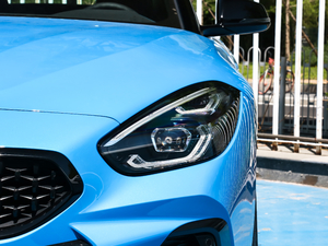 2019sDrive 25i M\ҹb 