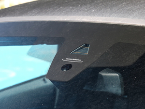 2019sDrive 25i M\ҹb ^