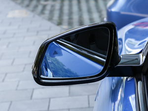 2019sDrive 25i M\ҹb ^