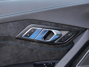 2019sDrive 25i M\ҹb g