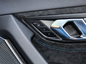 2019sDrive 25i M\(yn)ҹb g