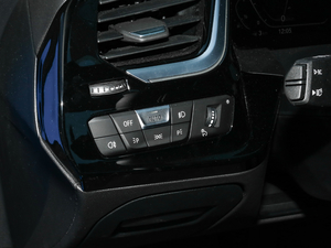 2019sDrive 25i M\(yn)(dng)ҹb п؅^(q)