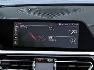 2019sDrive 25i M\ҹb п_@ʾ