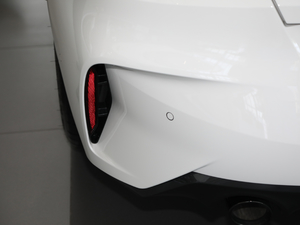 2019sDrive 25i M\ҹb ^