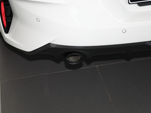 2019sDrive 25i M\ҹb ^