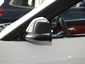 2019sDrive 25i M\ҹb ^